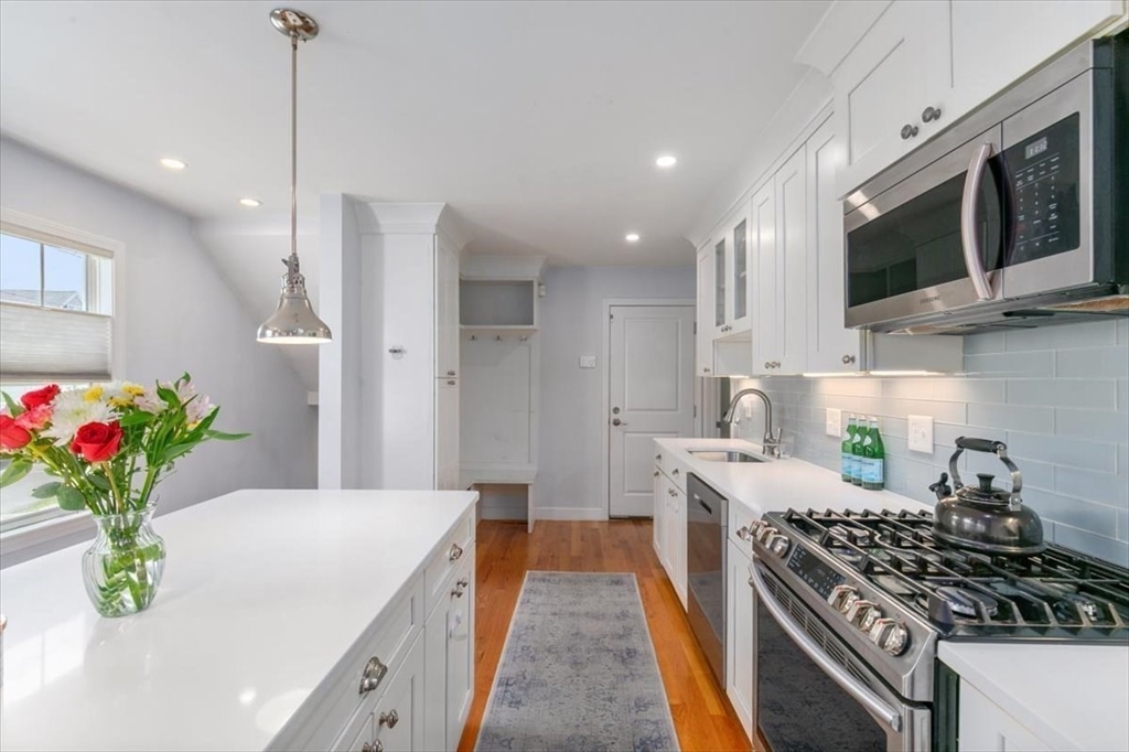 22 Maplewood St # 22