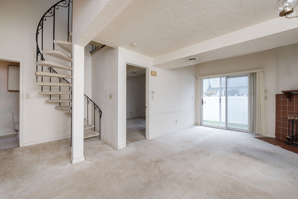 211 Lake St # 50