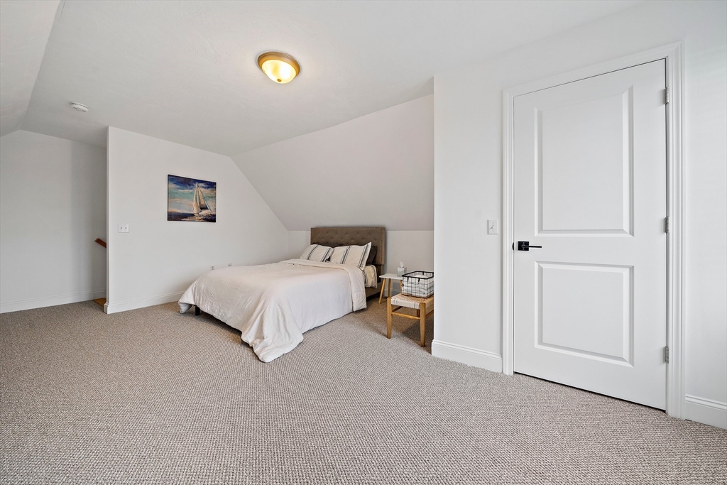 17 Messenger Street # 2