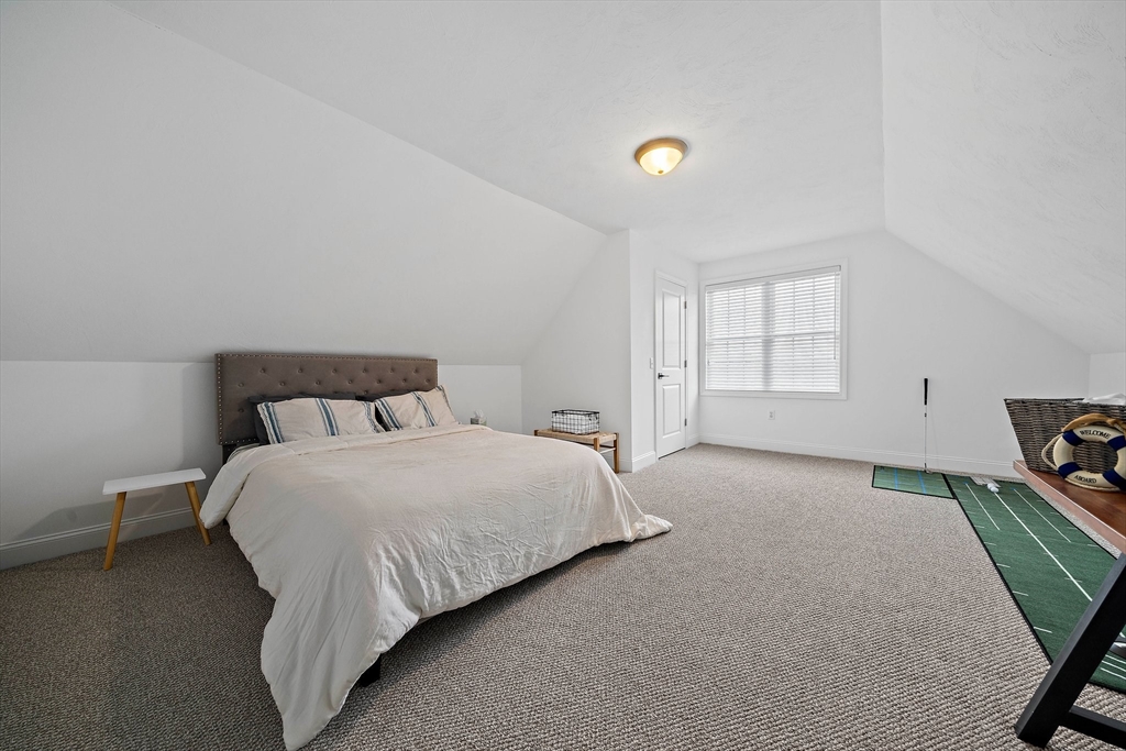 17 Messenger Street # 2