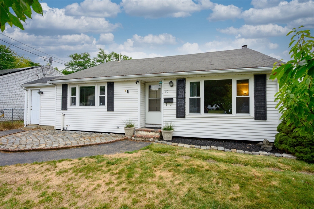 30 Oscar Ave