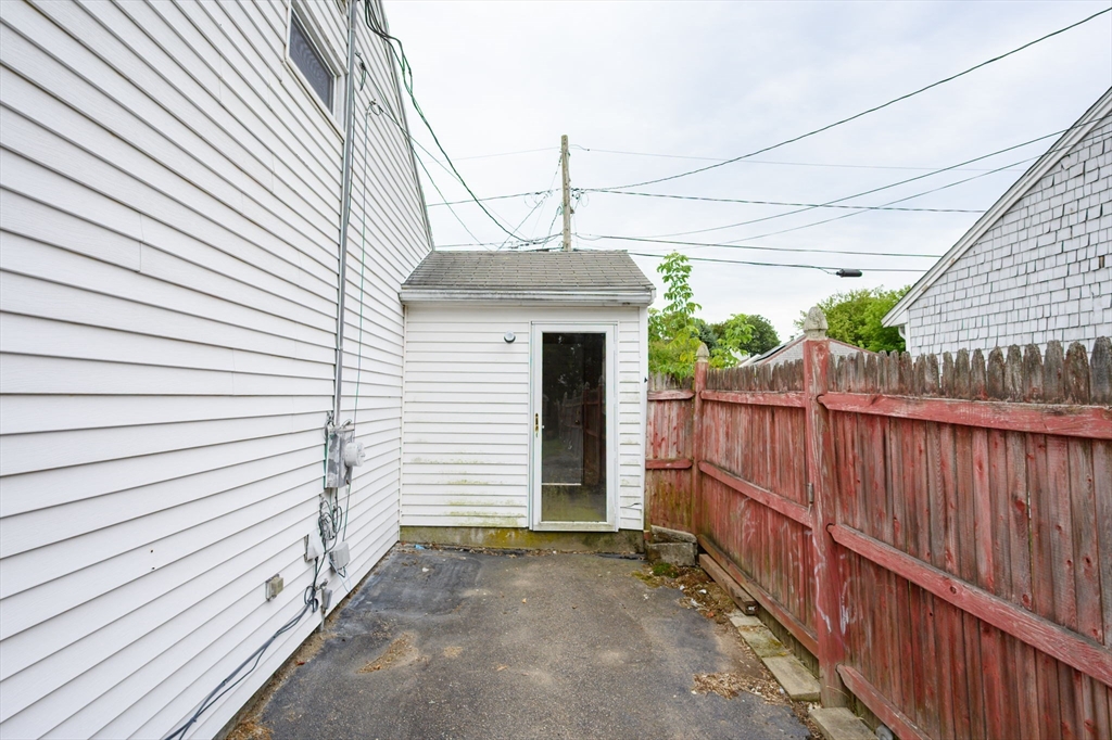 30 Oscar Ave