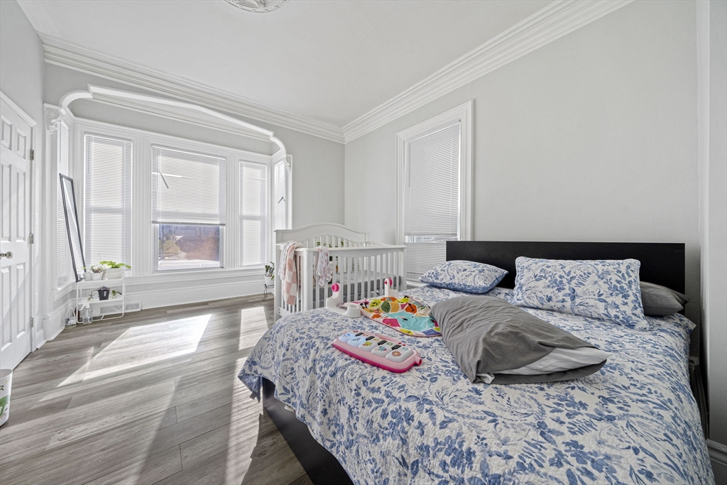 152 S Franklin St