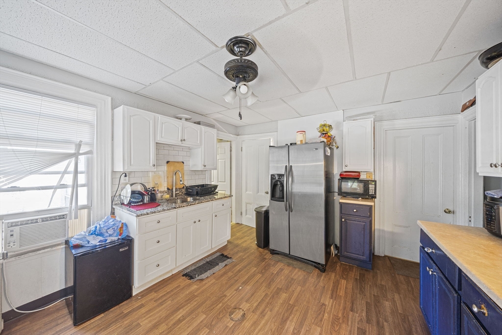 152 S Franklin St