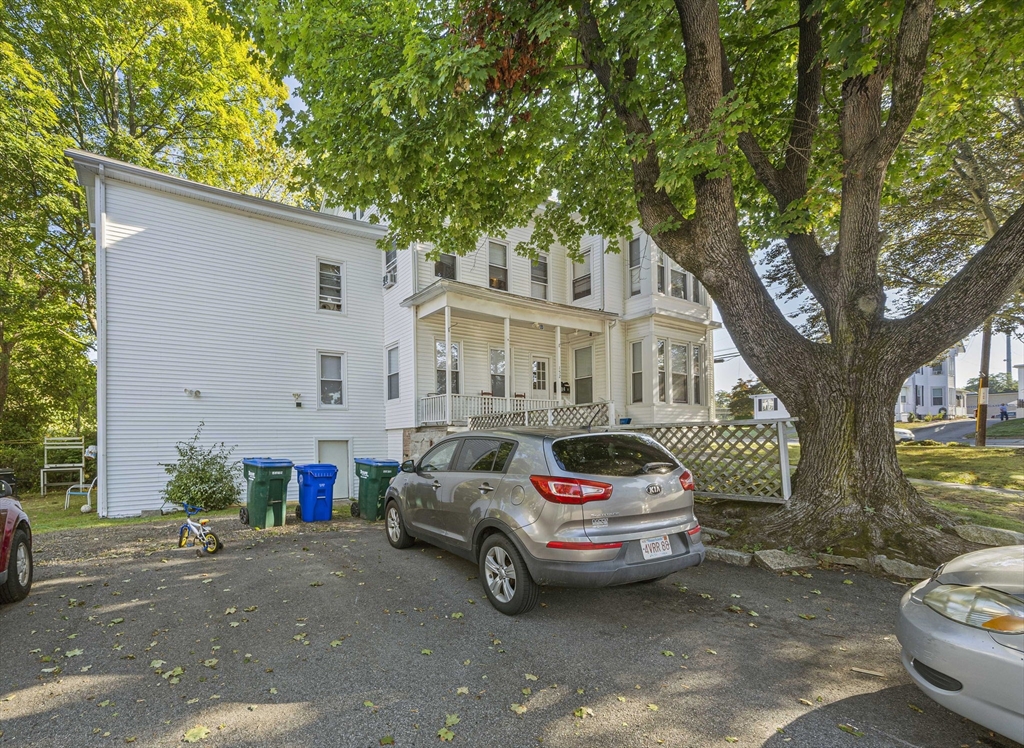 152 S Franklin St