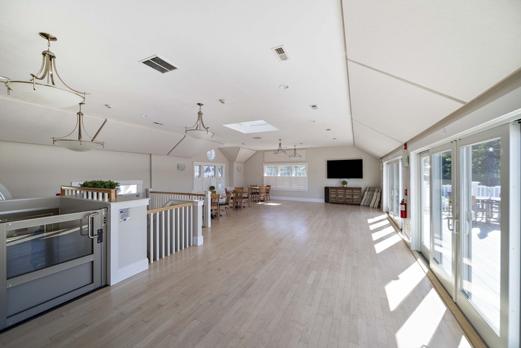 26 Sanddollar Cir