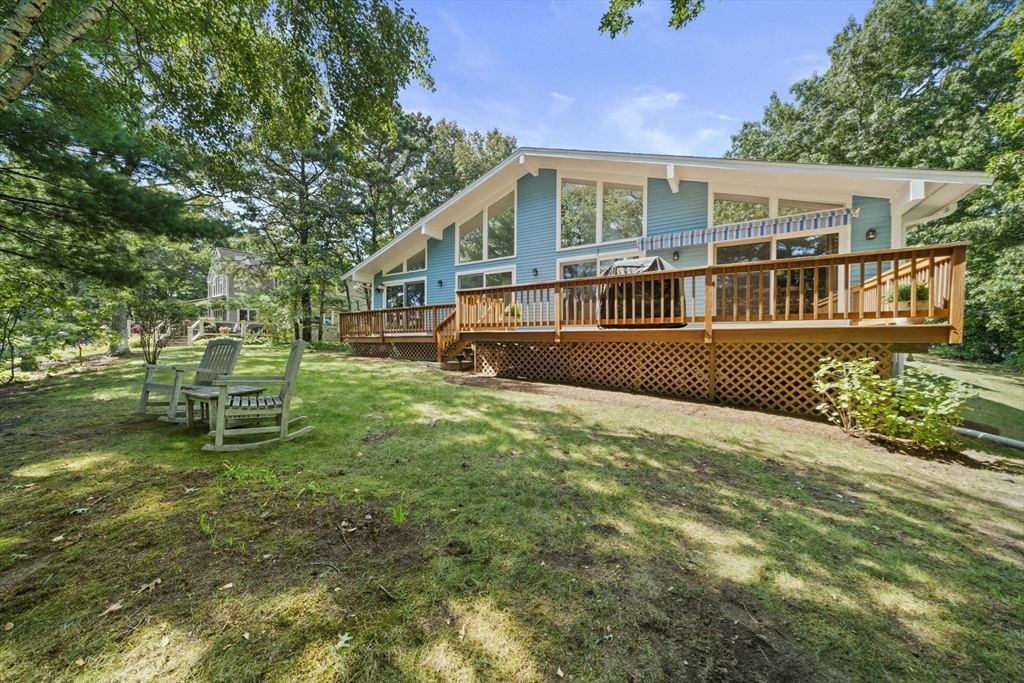 10 Elgren Way