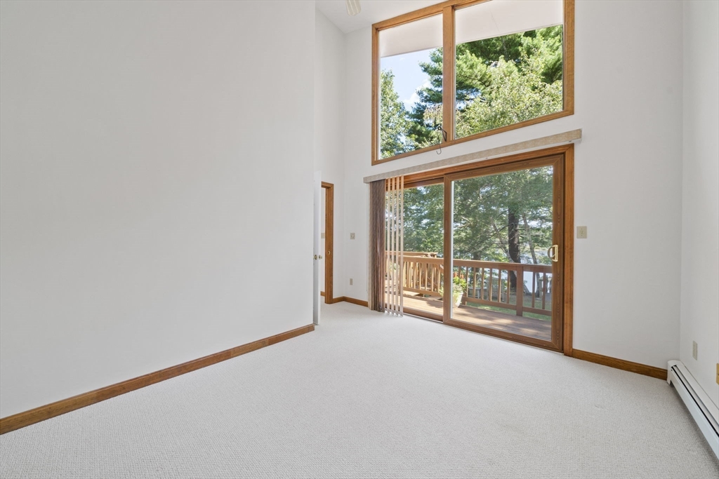10 Elgren Way