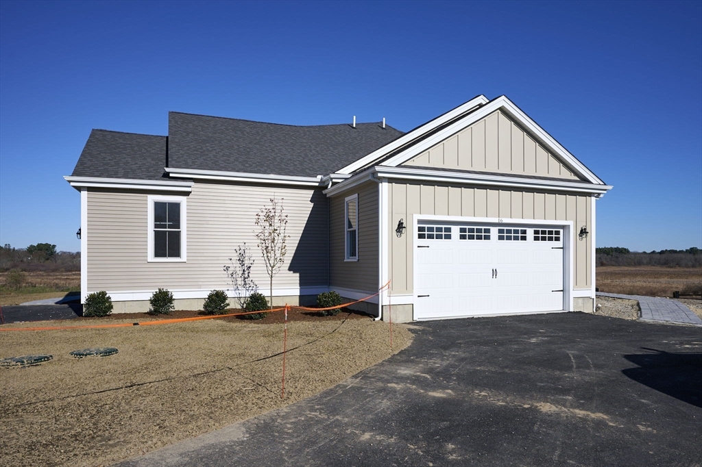 16 Metacomet Rd # 16