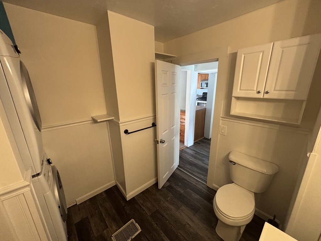 18 Bolton Place # 18