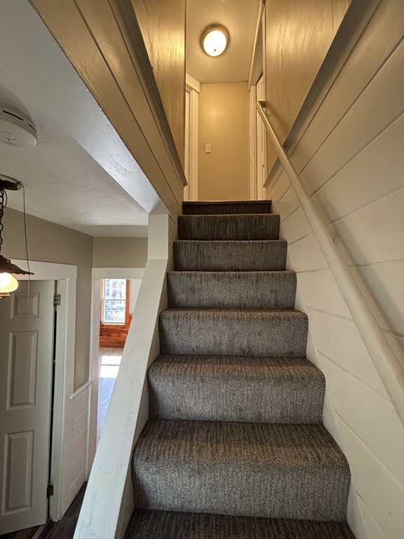 18 Bolton Place # 18