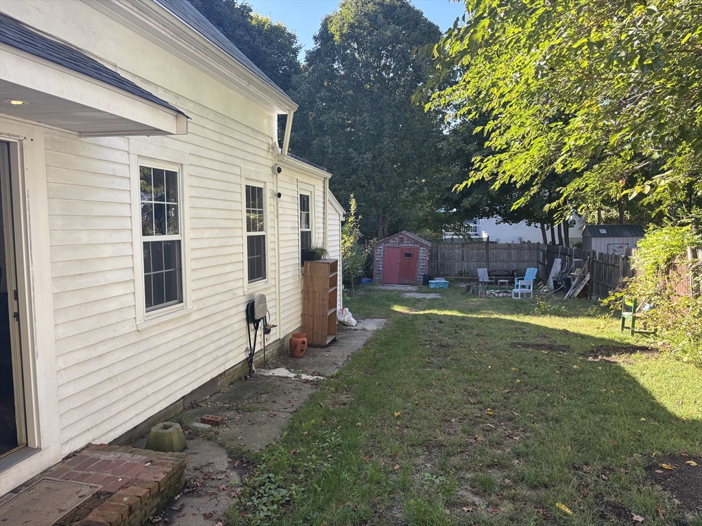 18 Bolton Place # 18