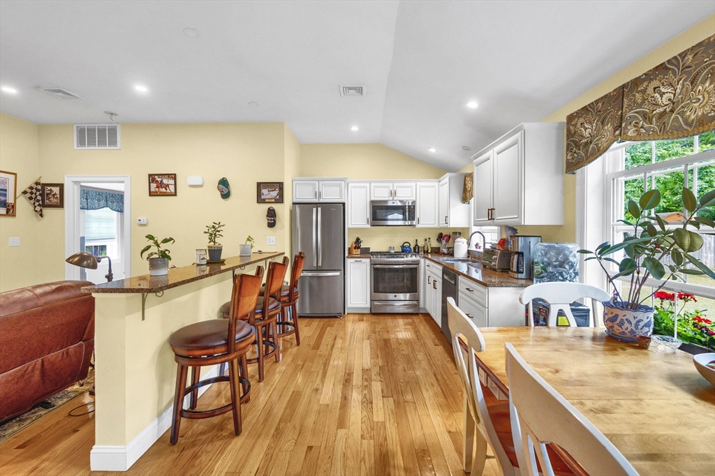 234 Forest St, Pembroke