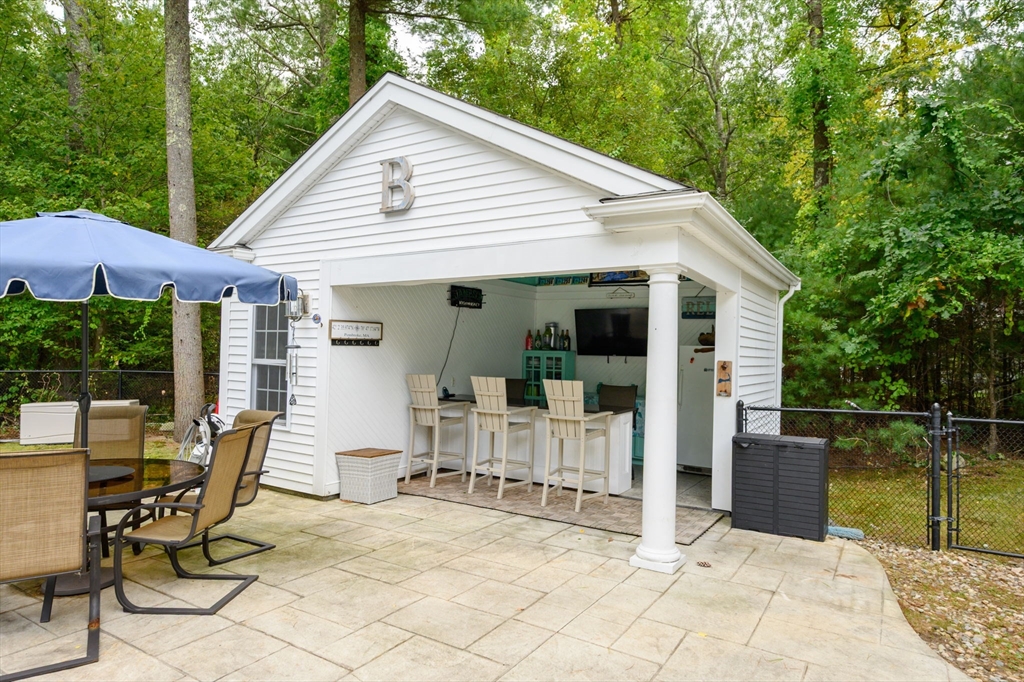 234 Forest St, Pembroke