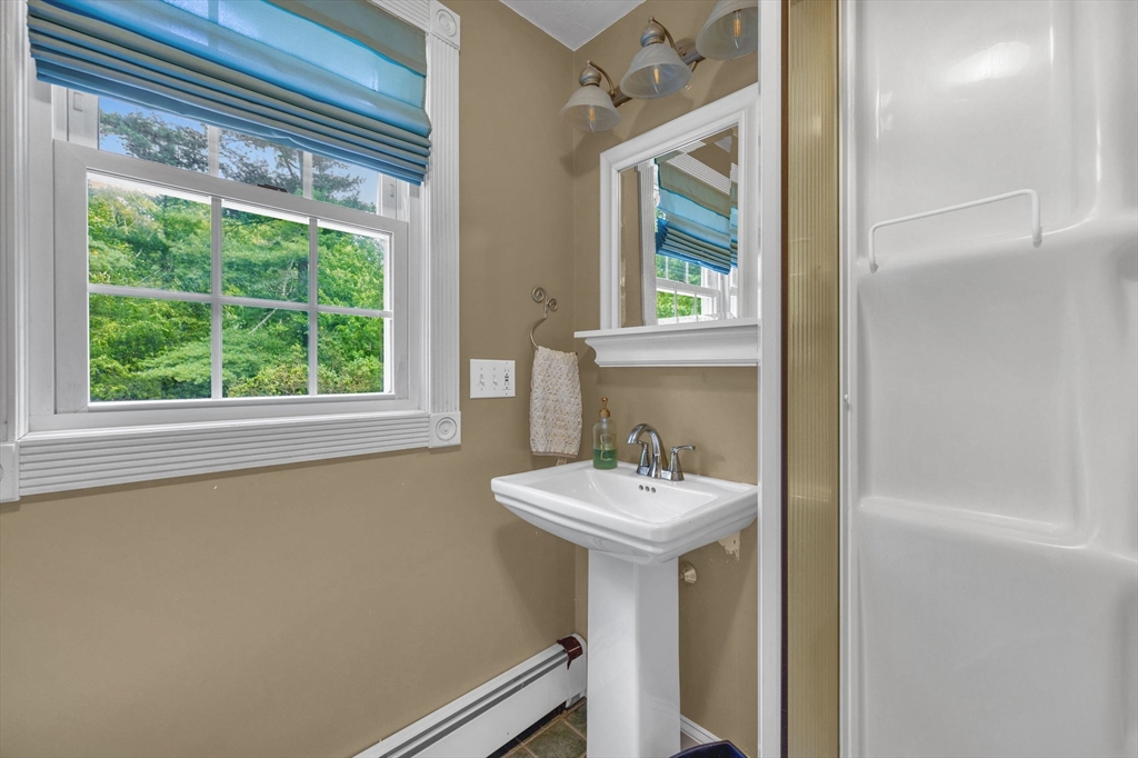 234 Forest St, Pembroke