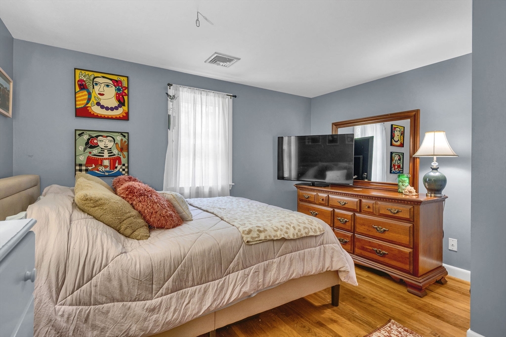 234 Forest St, Pembroke