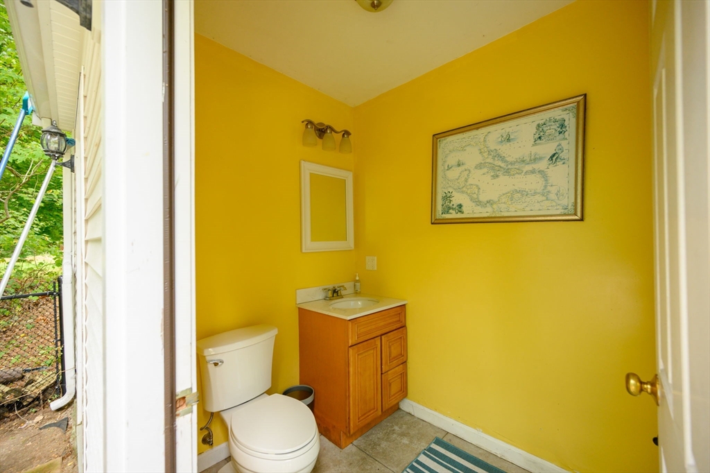 234 Forest St, Pembroke