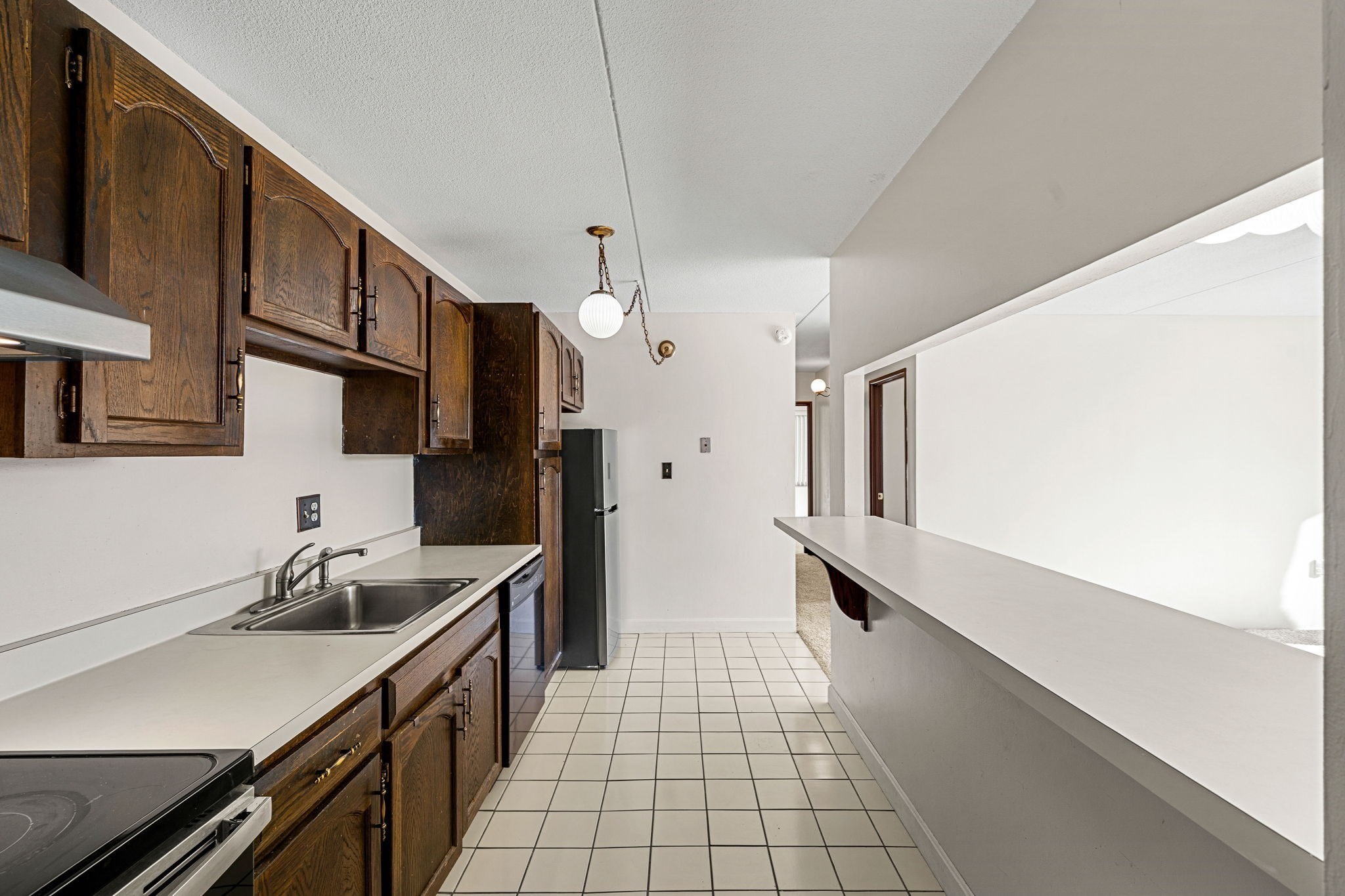30 Skyline Dr # 6