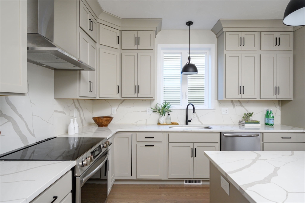 22 Howland Trail # 34