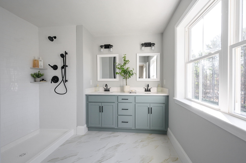 22 Howland Trail # 34