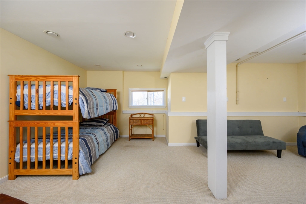 5 Harbor Hill Dr # 5