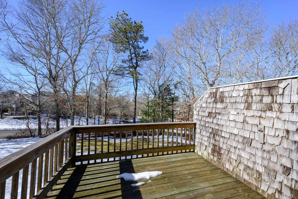 5 Harbor Hill Dr # 5