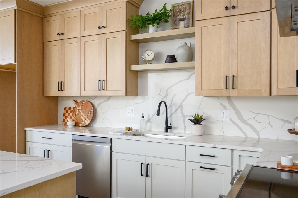 44 Metacomet Road # 44 Unit: #44