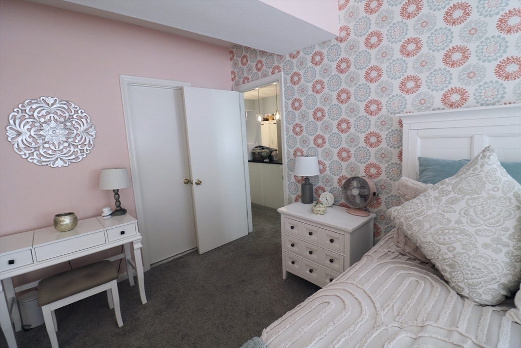 204 Tall Oaks Drive # F