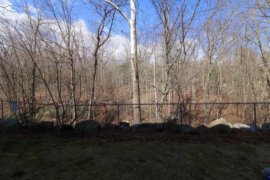 204 Tall Oaks Drive # F