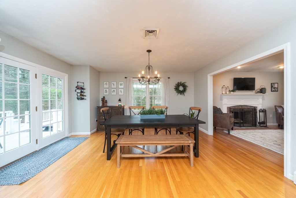 11 Bramblewood St