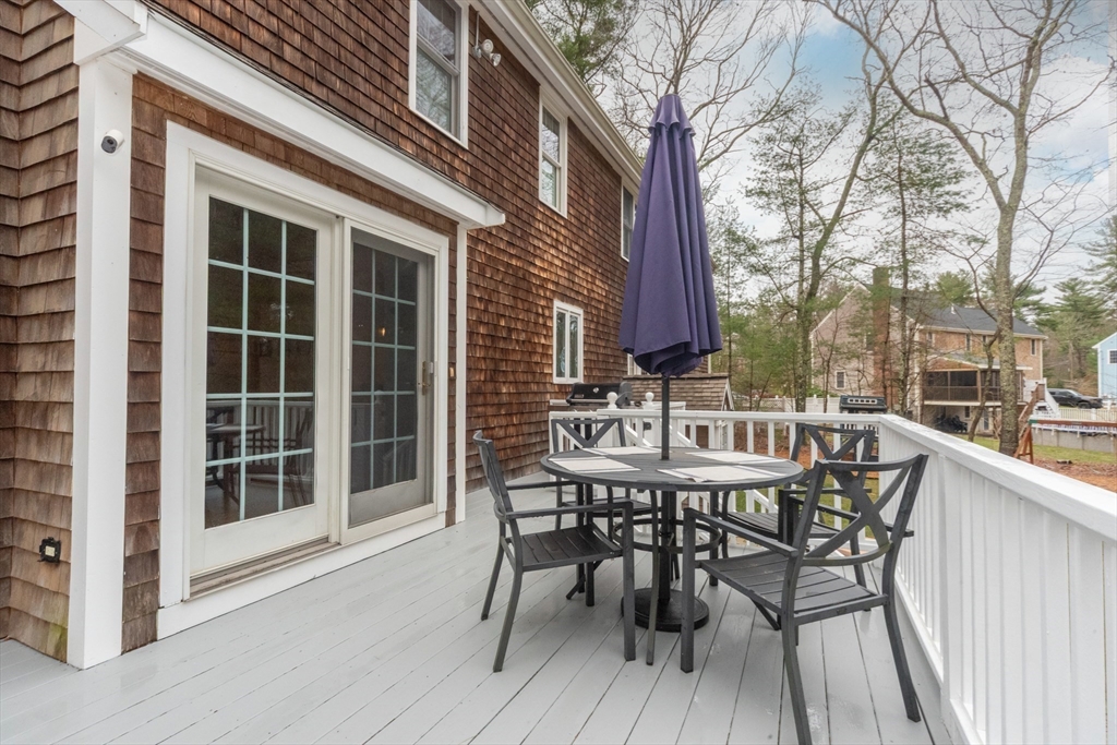 11 Bramblewood St