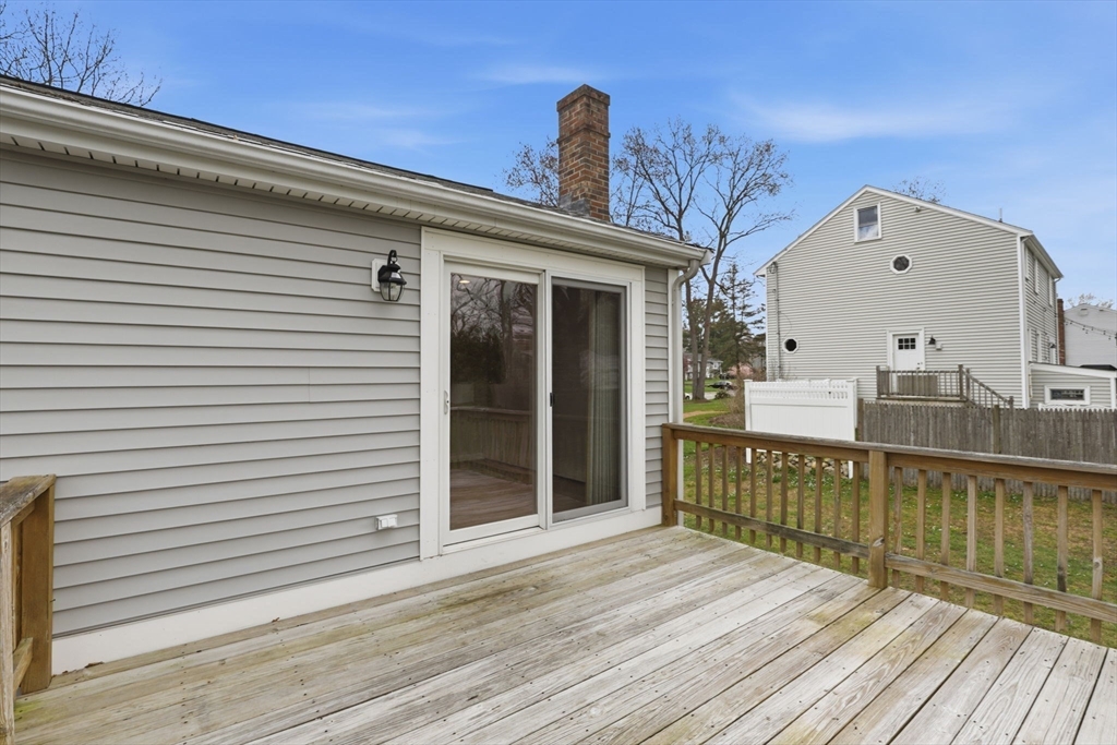 42 Bayberry Rd