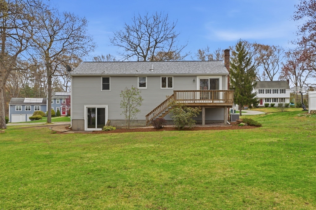 42 Bayberry Rd
