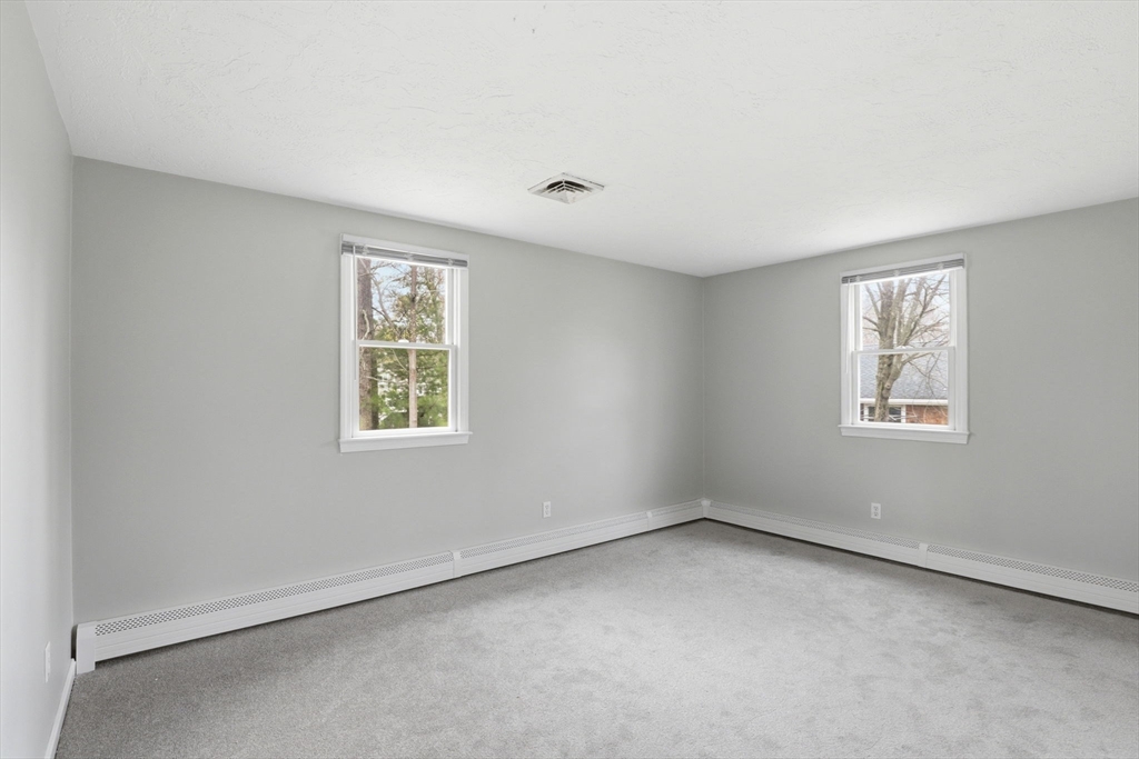 42 Bayberry Rd