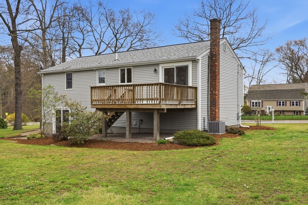 42 Bayberry Rd