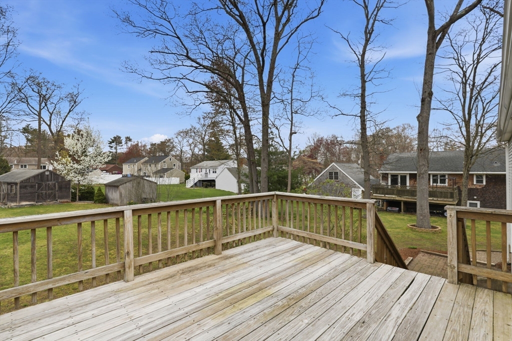42 Bayberry Rd