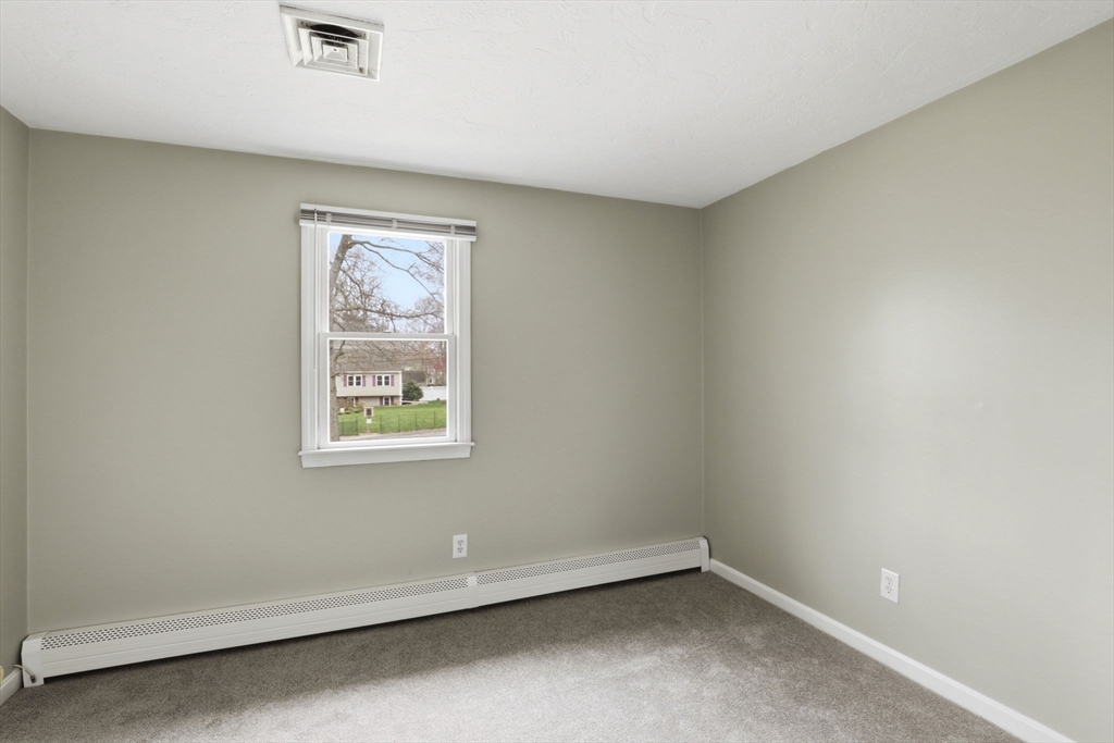 42 Bayberry Rd