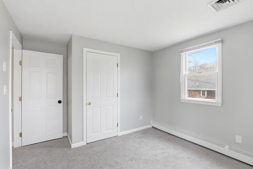 42 Bayberry Rd