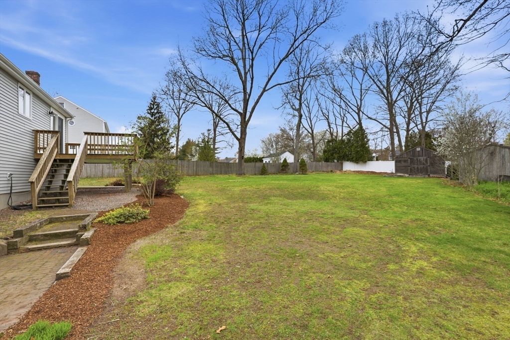 42 Bayberry Rd