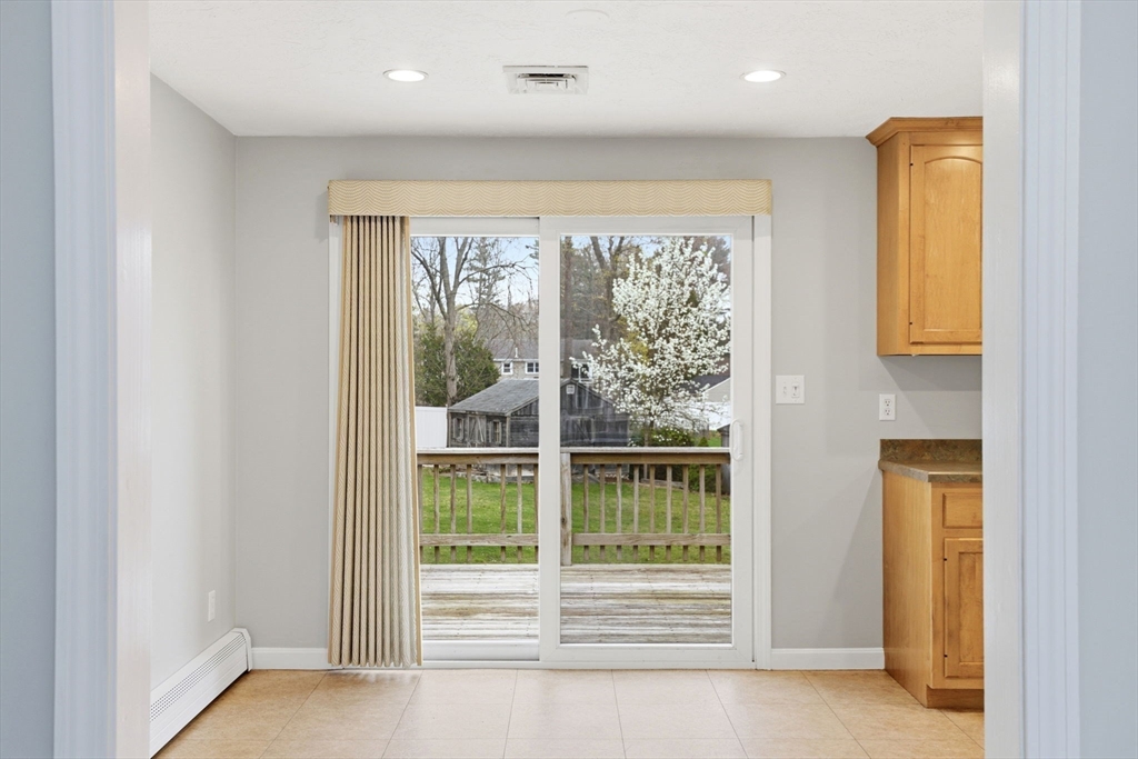 42 Bayberry Rd