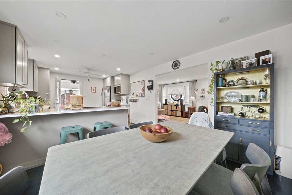 11 Mcauliffe Rd