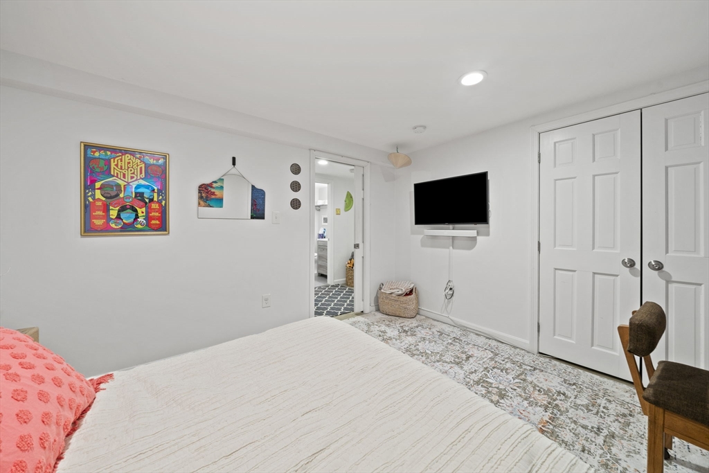 11 Mcauliffe Rd