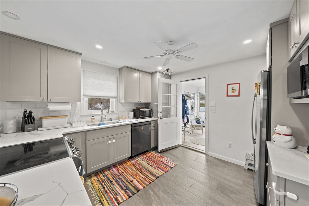 11 Mcauliffe Rd