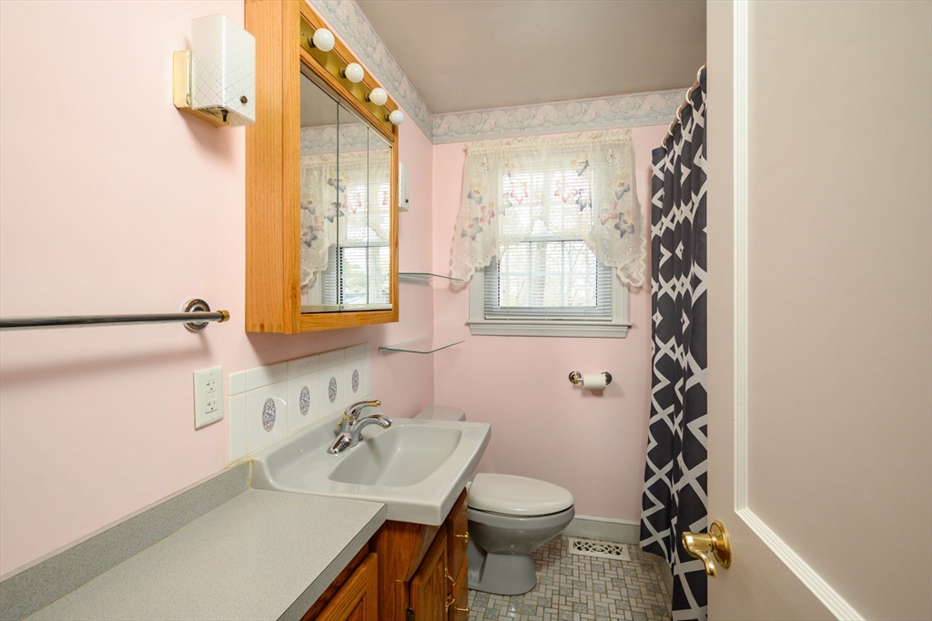 113 Ledgewood Rd