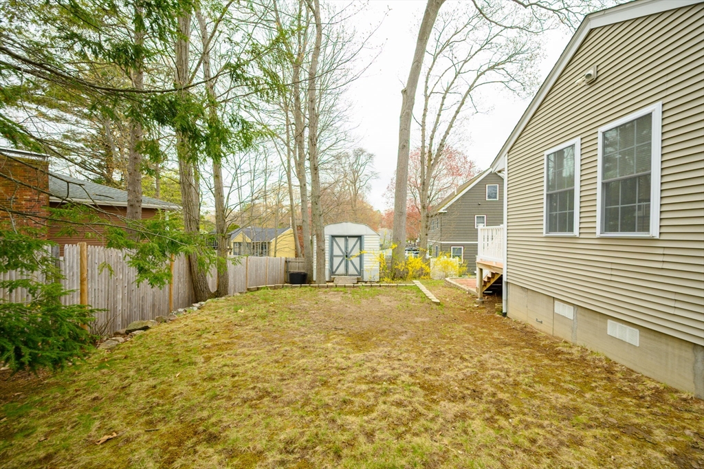 113 Ledgewood Rd