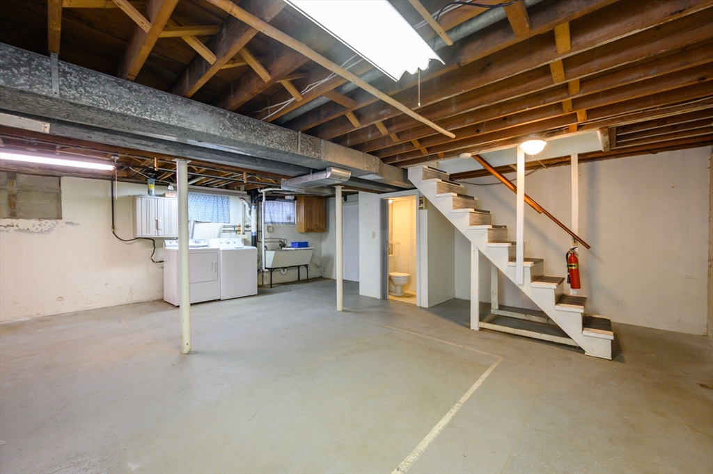 113 Ledgewood Rd