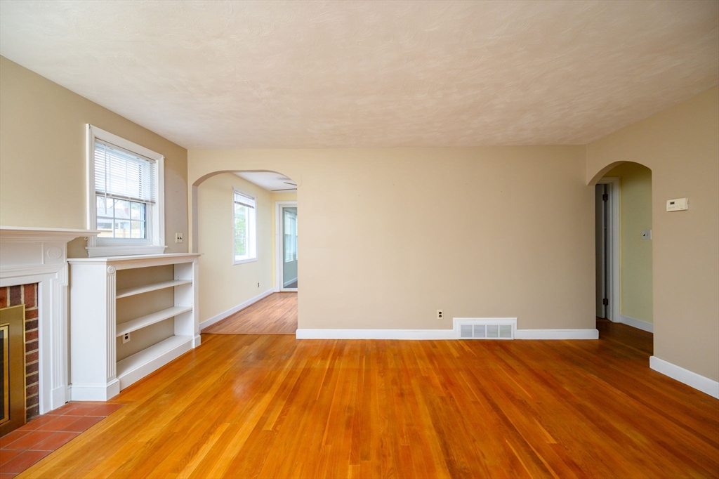 113 Ledgewood Rd