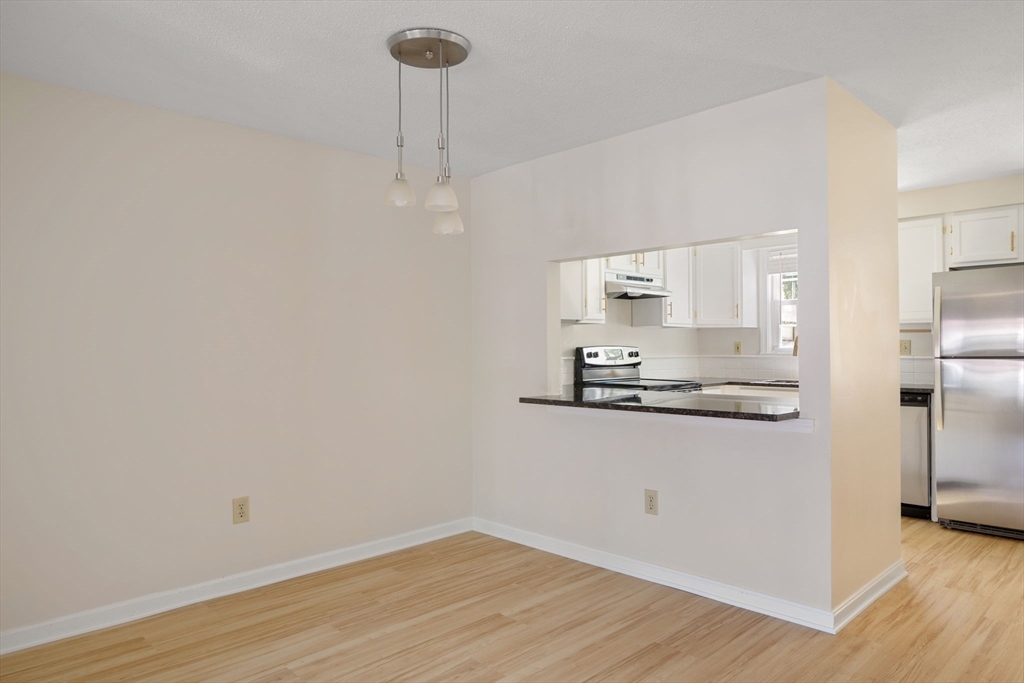 728 Auburn St # D4