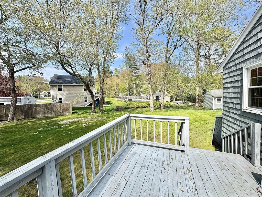 84 Branch Rd