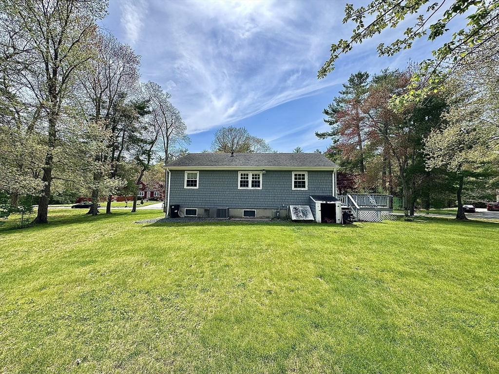 84 Branch Rd